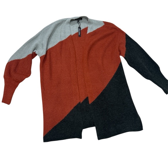 Women’s Plus size 2X Colorblock Open Front Cardigan - Picture 1 of 3